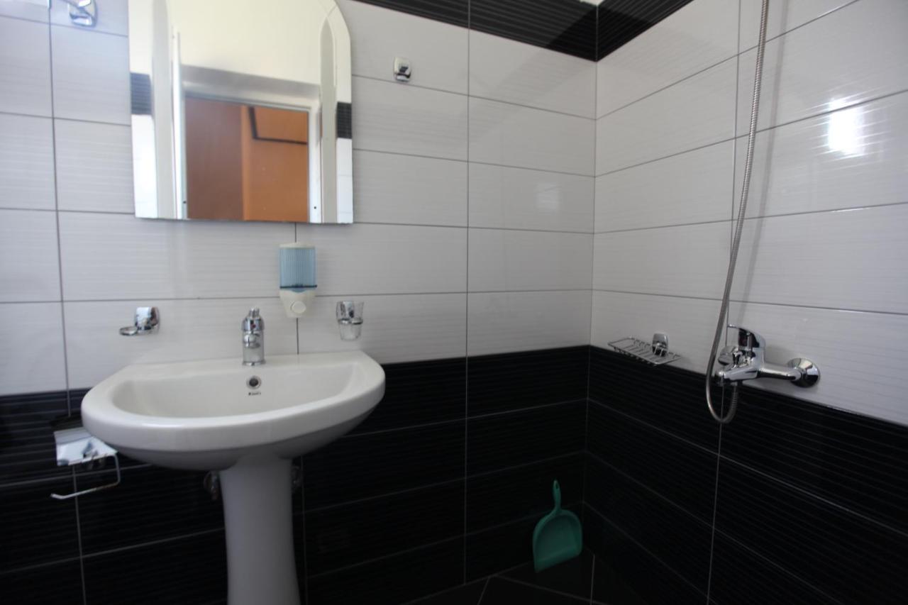 Apartament Shehu *